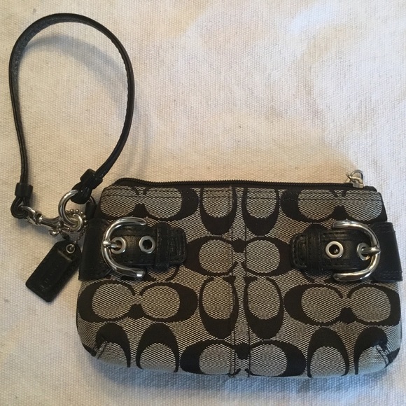 Coach Accessories - Coach Wristlet Wallet